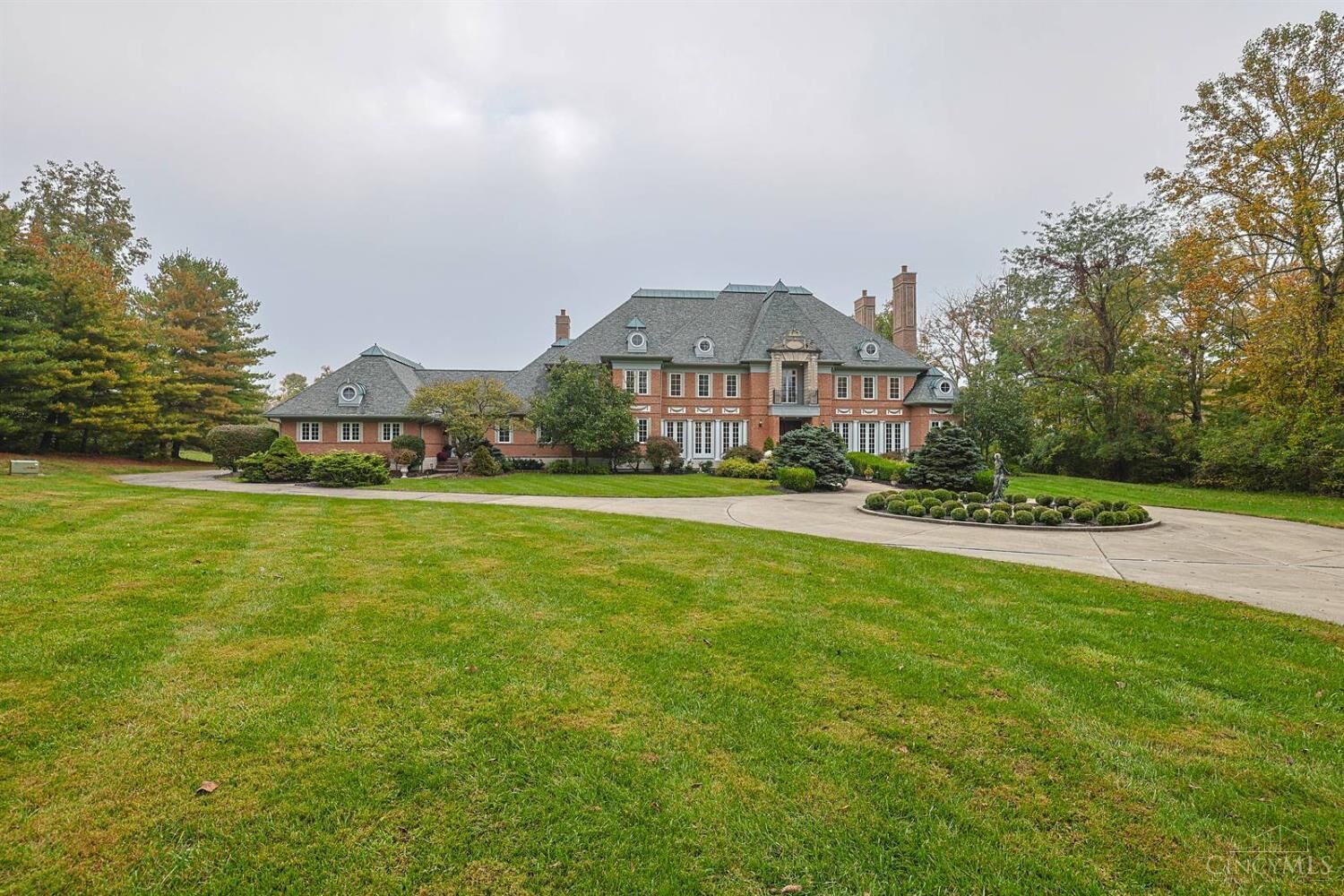 Property Photo:  8655 Keller Road  OH 45243 