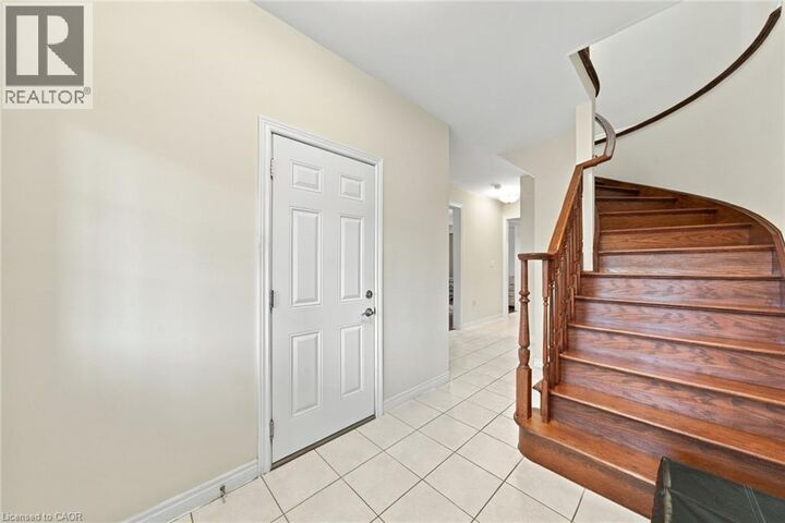 Property Photo:  27 Hazelton Avenue  ON L9B 0E7 