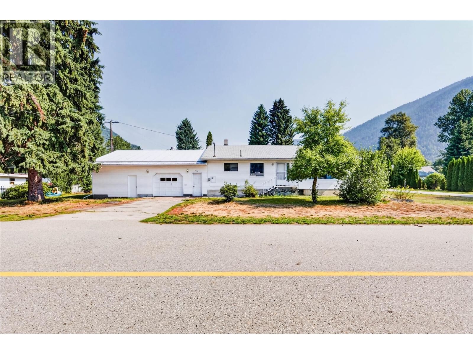 Property Photo: 115 Second Street BC V0G 1Z0