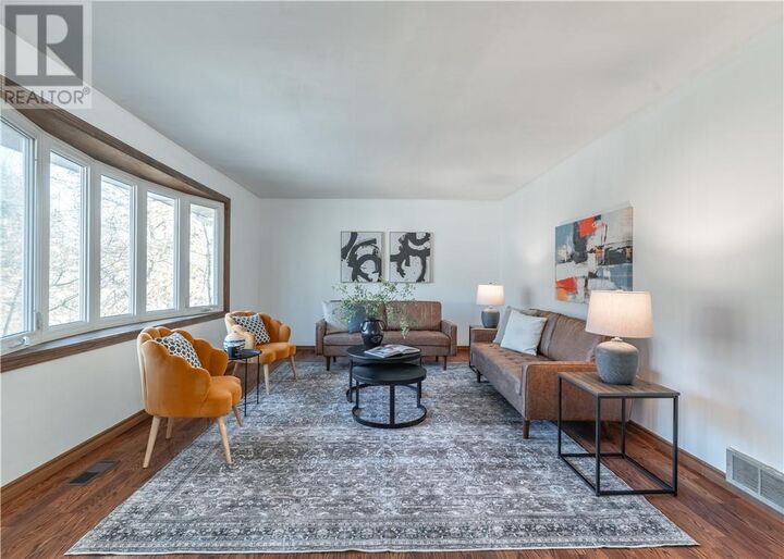 Property Photo:  27 Snowdon Street  ON P3C 4N6 