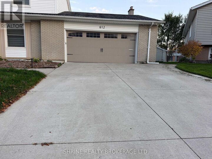 Property Photo:  612 Fox Mill Place Main/Upper  ON N6J 2B2 
