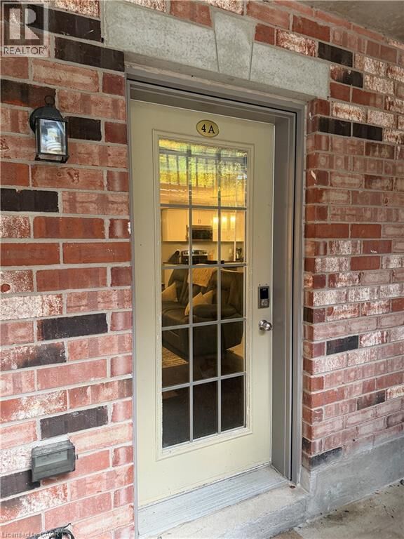Property Photo: 255 Maitland Street 4A ON N2R 0C8