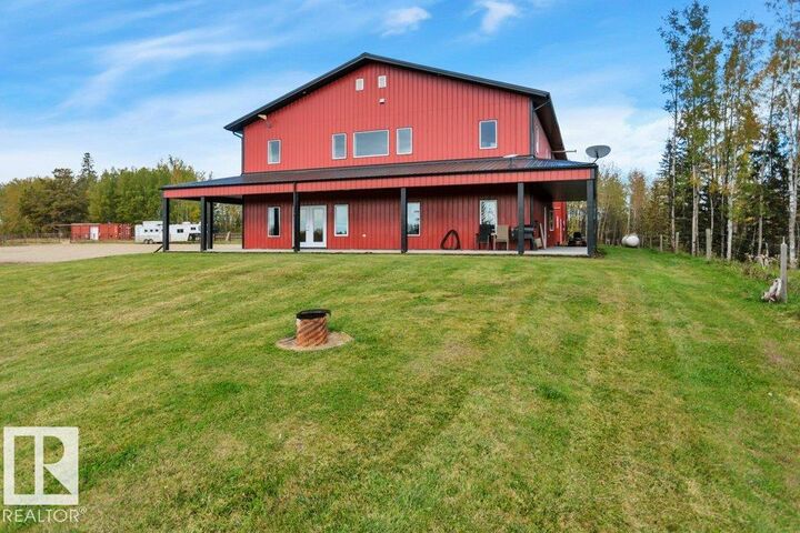 Property Photo:  15048 Hwy 611  AB T0C 0M0 
