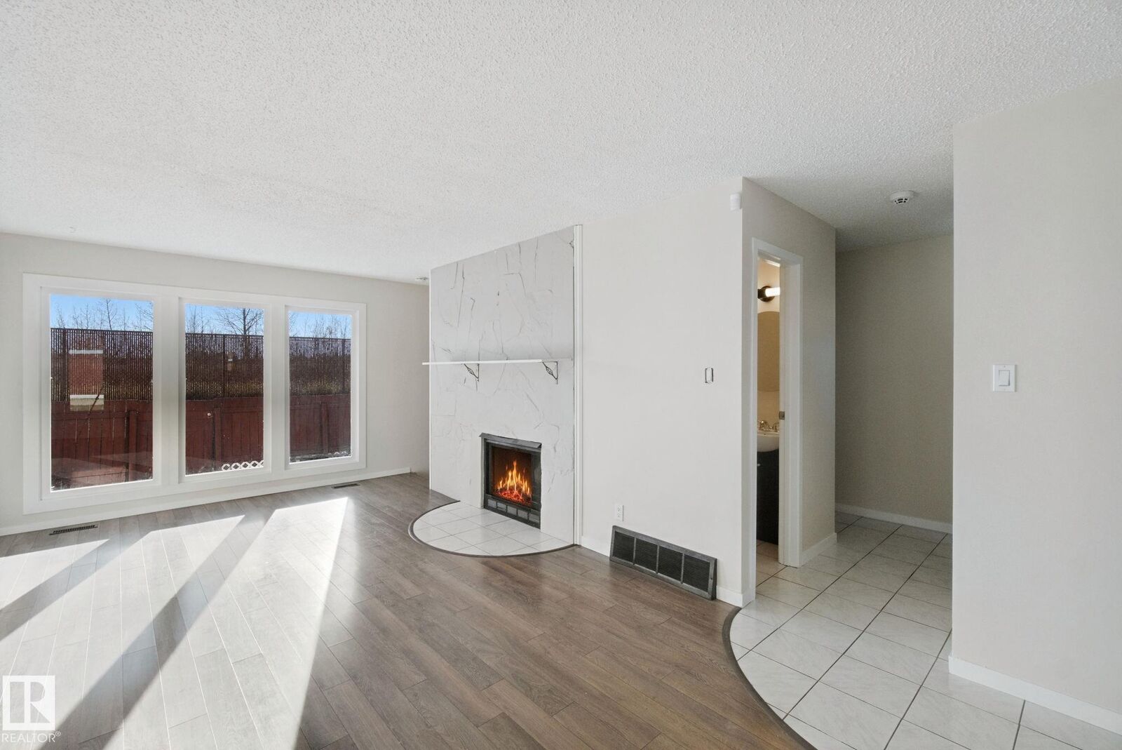 Property Photo:  4707 126 Avenue NW 11  AB T5A 4K4 