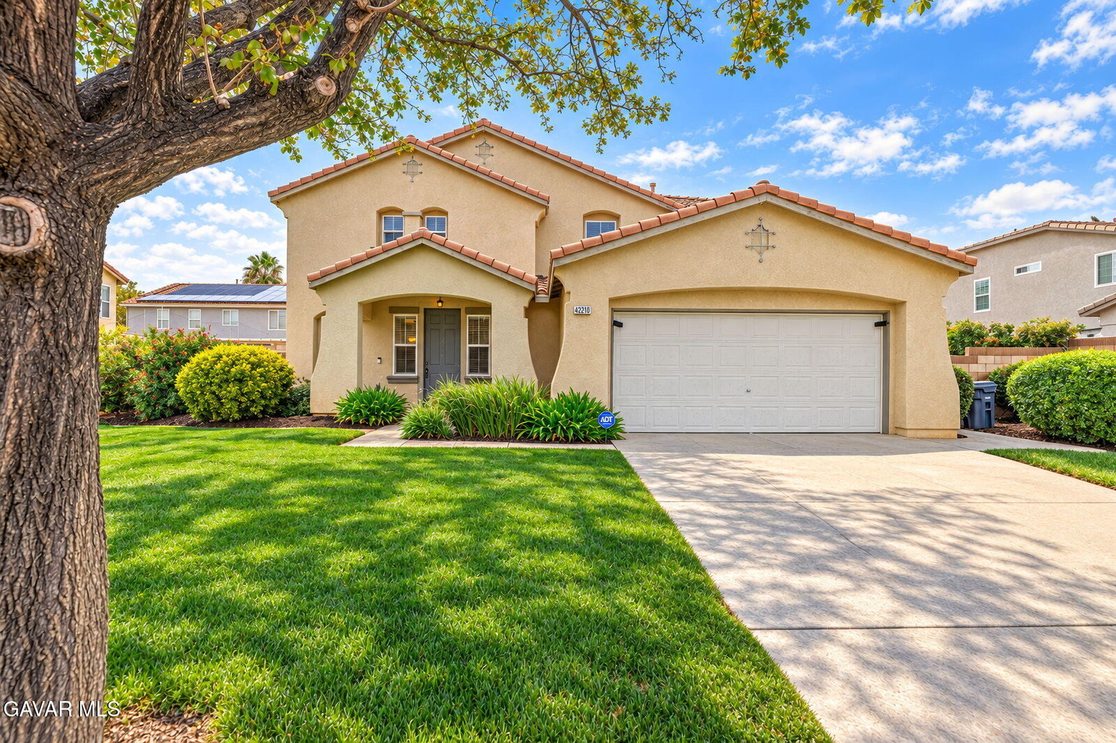 Property Photo:  42210 Marbella Street  CA 93536 