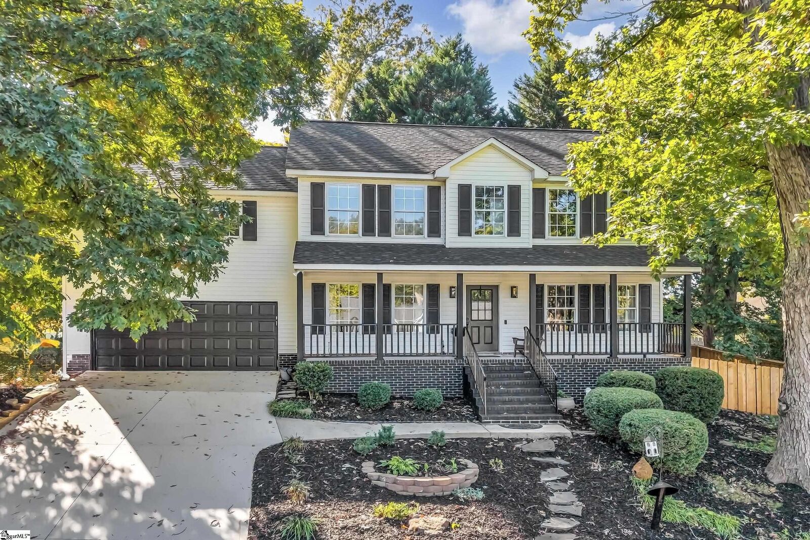 Property Photo:  104 Beechridge Way  SC 29607 