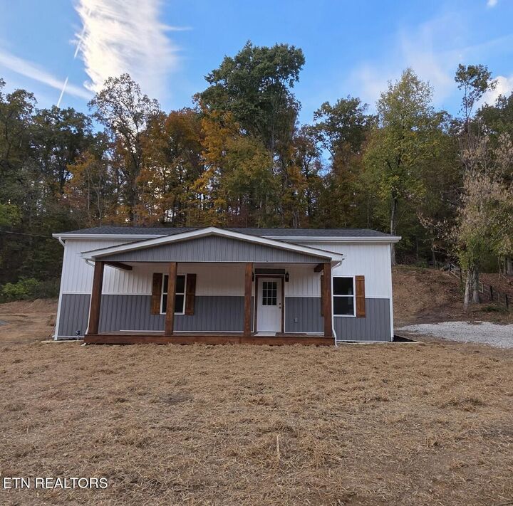 Property Photo:  542 Little Valley Rd  TN 37807 