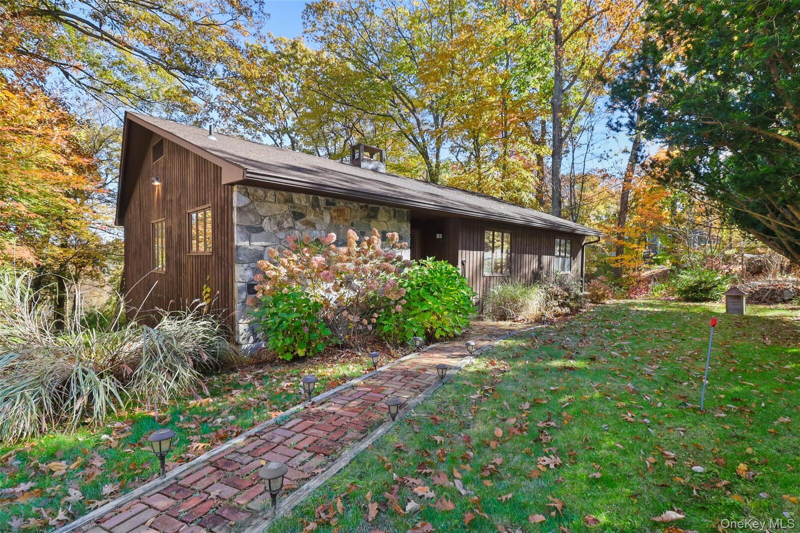 Property Photo: 18 Laurie Court NY 10512