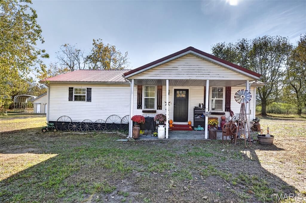 Property Photo:  305 Greentown Road  MO 65622 