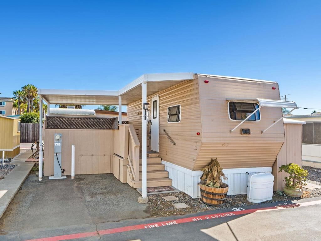 Property Photo: 900 N Cleveland Street 139 CA 92054