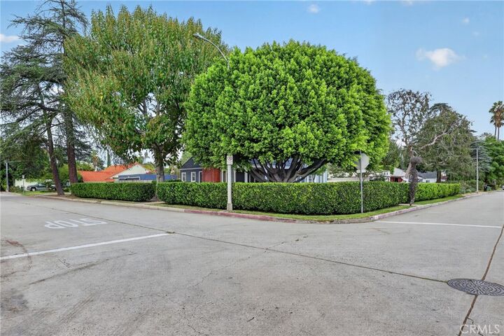 Property Photo:  11123 Hortense  CA 91602 