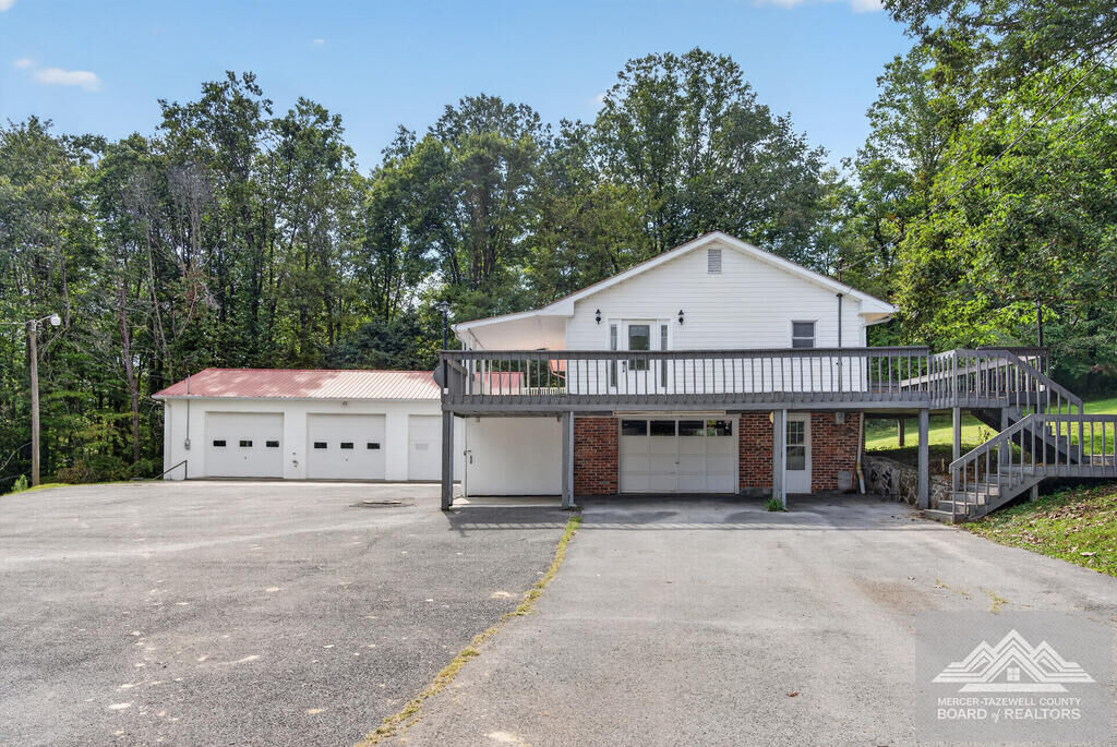 Property Photo:  7060 New Hope Rd  WV 24701 