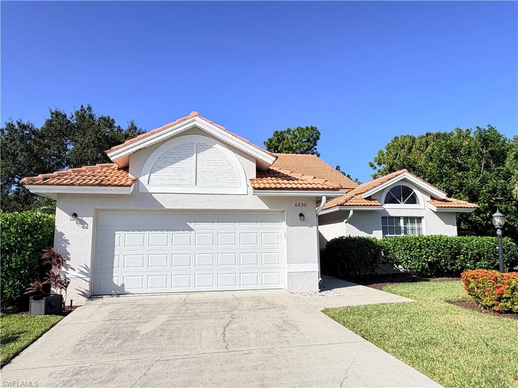 Property Photo:  6650 Harwich Ct  FL 34104 
