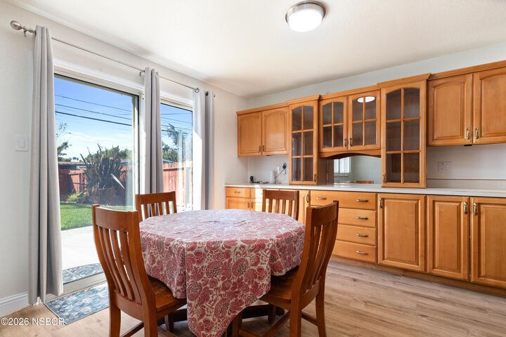 Property Photo:  525 N Seventh Street  CA 93436 