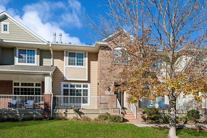 Property Photo: 6715 Flycatcher Lane 1120 MN 55124