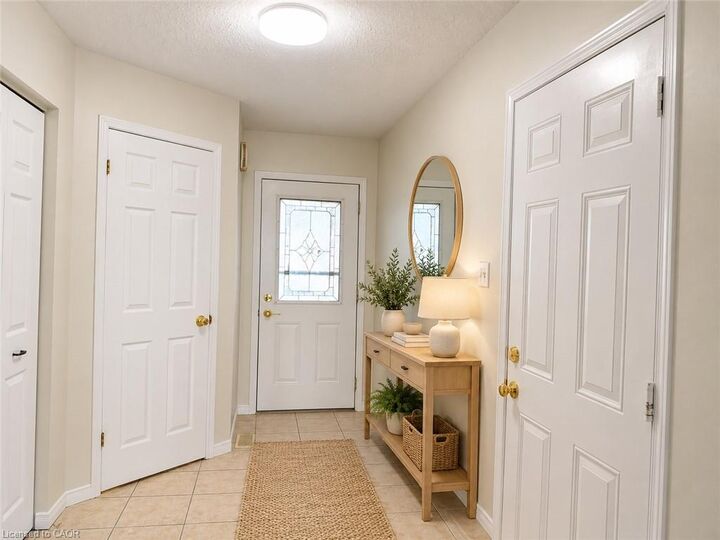 Property Photo:  219 Britton Place #Main  ON N2C 2T3 
