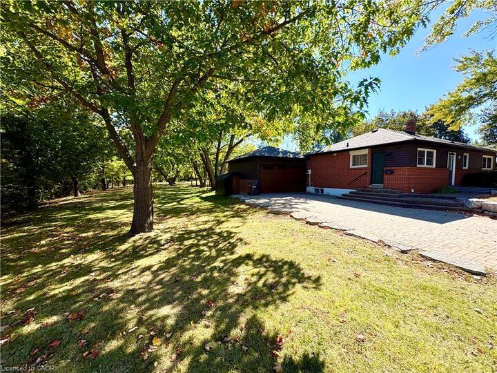 Property Photo:  292 Woodward Avenue Upper  ON L9T 1V2 