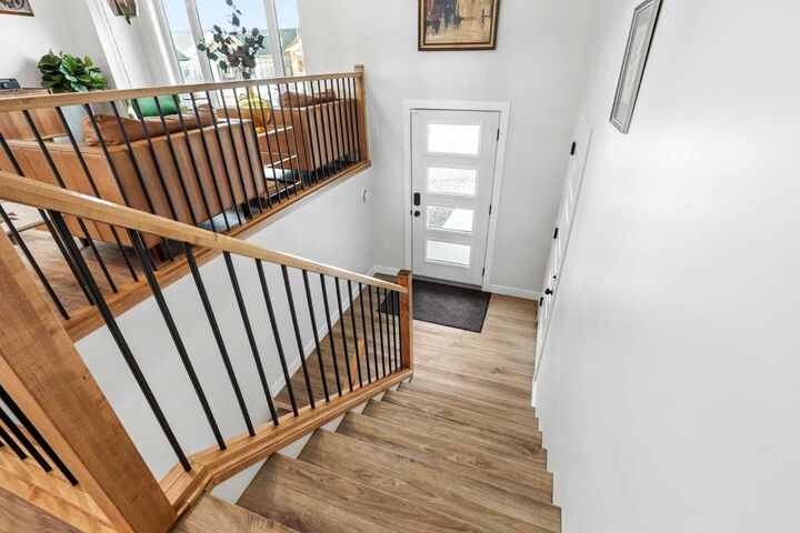 Property Photo:  325 9 Street N  AB T0K 1V0 