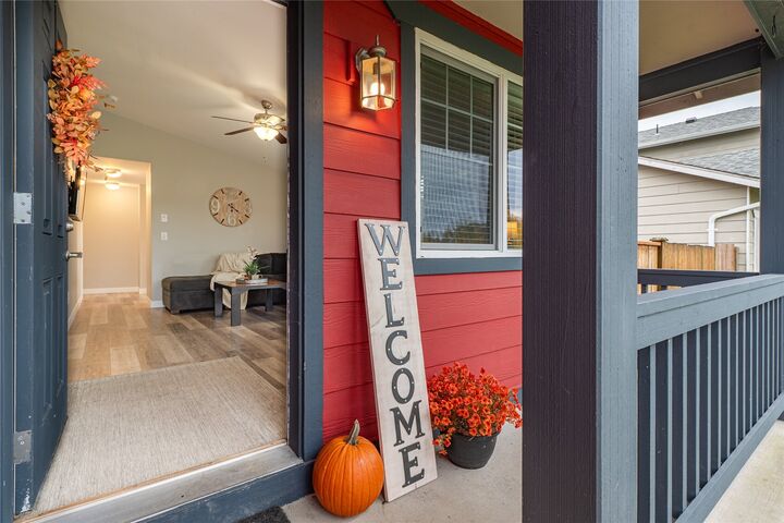 Property Photo: 4731 Sandcastle Drive WA 98230