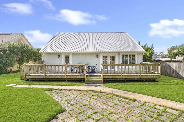 Property Photo:  5460 3rd St  FL 32080 