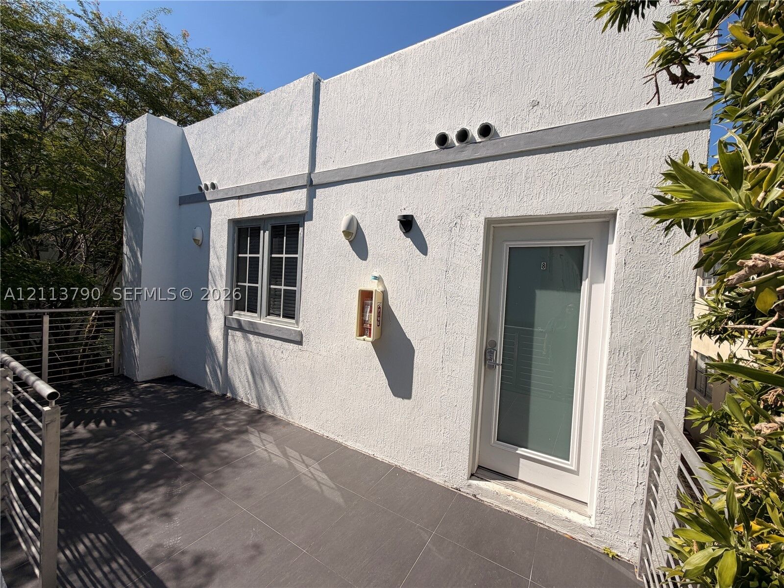 Property Photo:  1510 Drexel Ave 8  FL 33139 