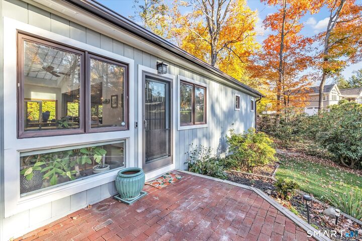 Property Photo:  789 Donna Drive  CT 06477 