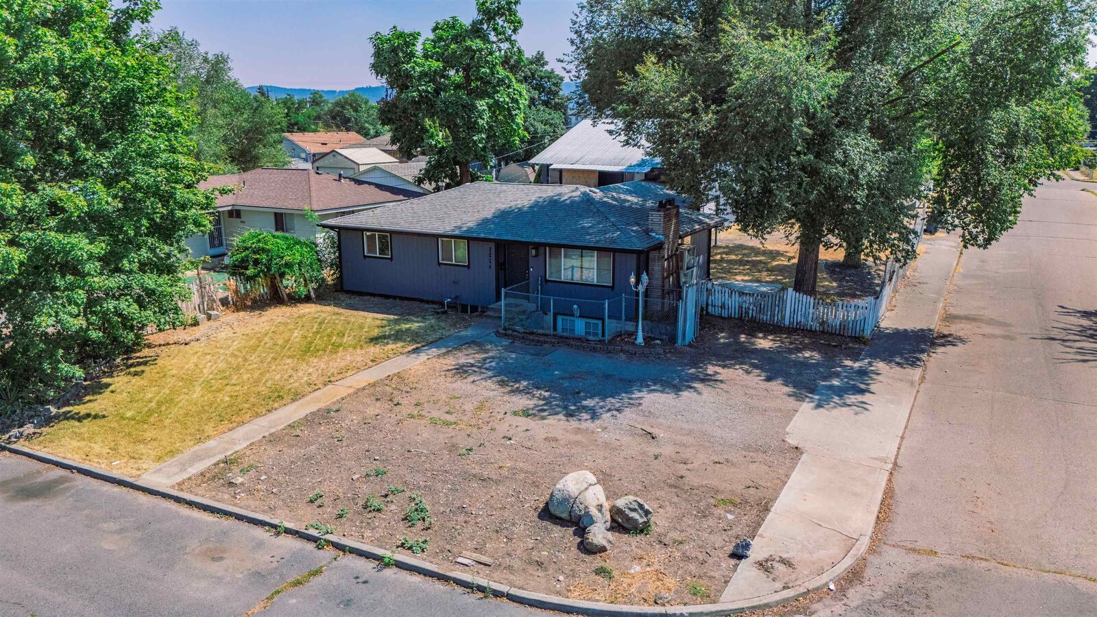 Property Photo:  3004 E Baldwin Ave  WA 99207 
