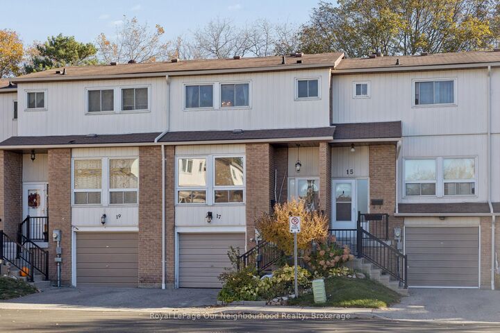 Property Photo:  17 Macey Court 50  ON L1S 6E3 
