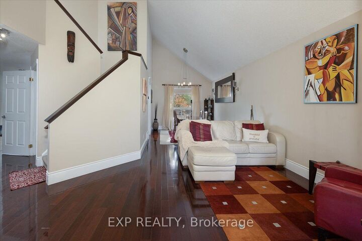 Property Photo: 2285 Bellsmith Court ON N6M 1L6