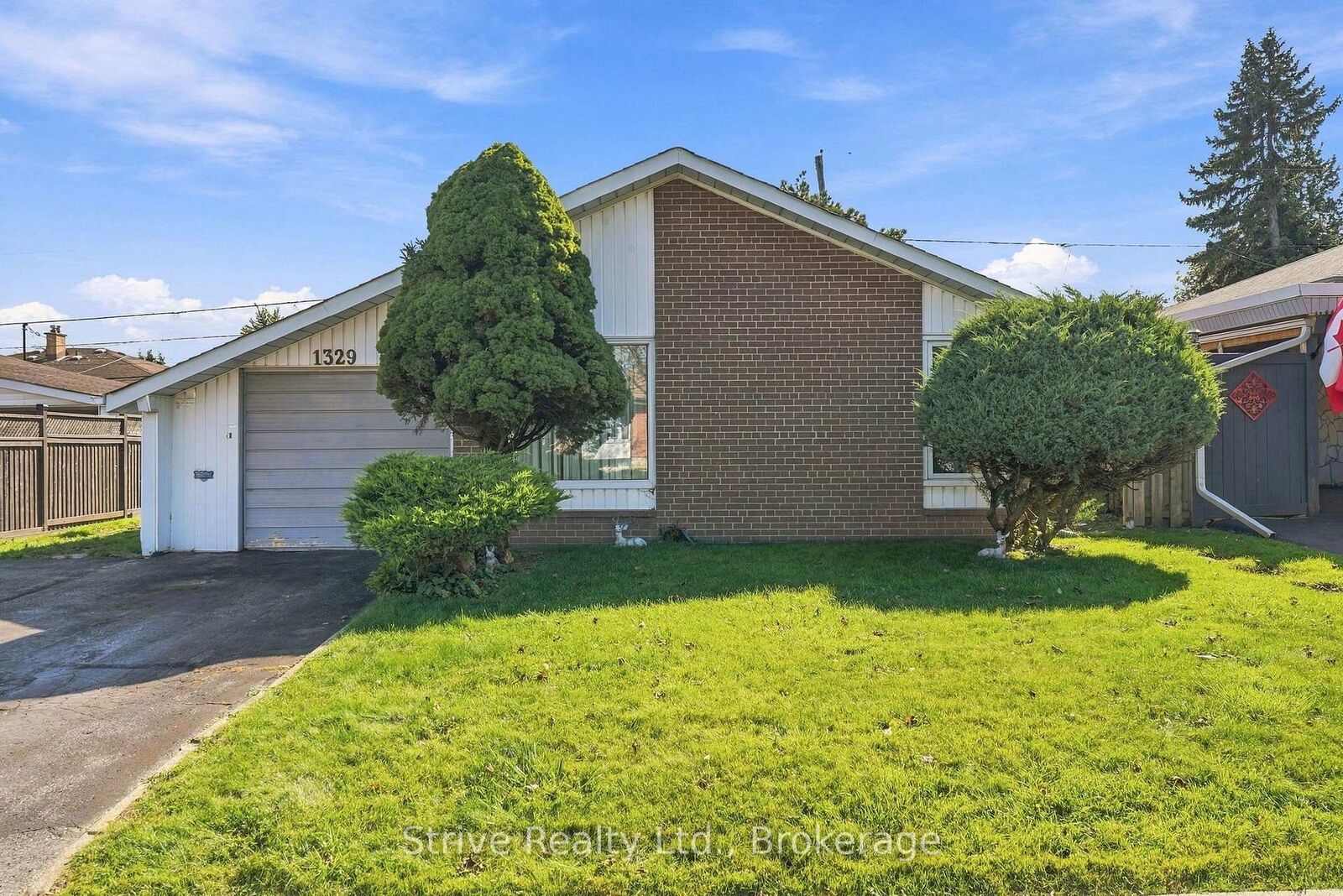 Property Photo: 1329 Tatra Drive ON L1W 1K5
