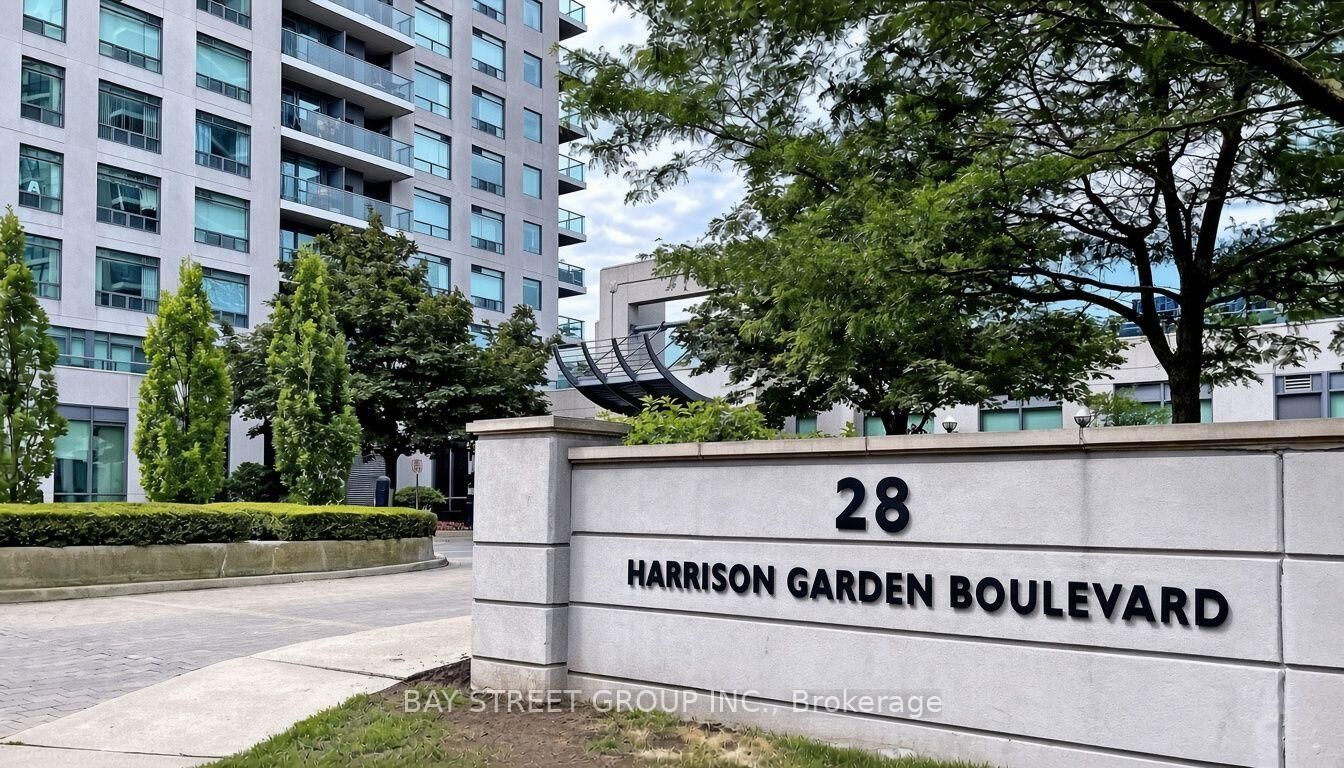 Property Photo: 28 Harrison Garden Boulevard 906 ON M2N 7B5