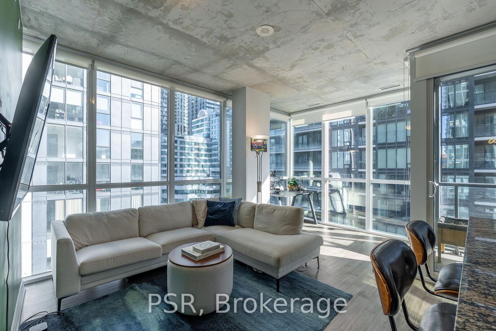 Property Photo: 88 Blue Jays Way 1202 ON M5V 0L7