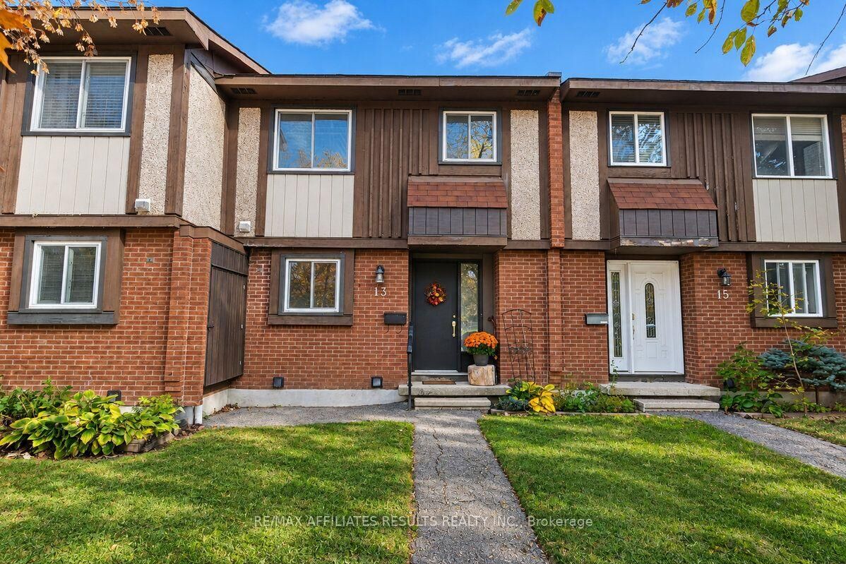 Property Photo: 13 Pickford Drive 48 ON K2L 2C1