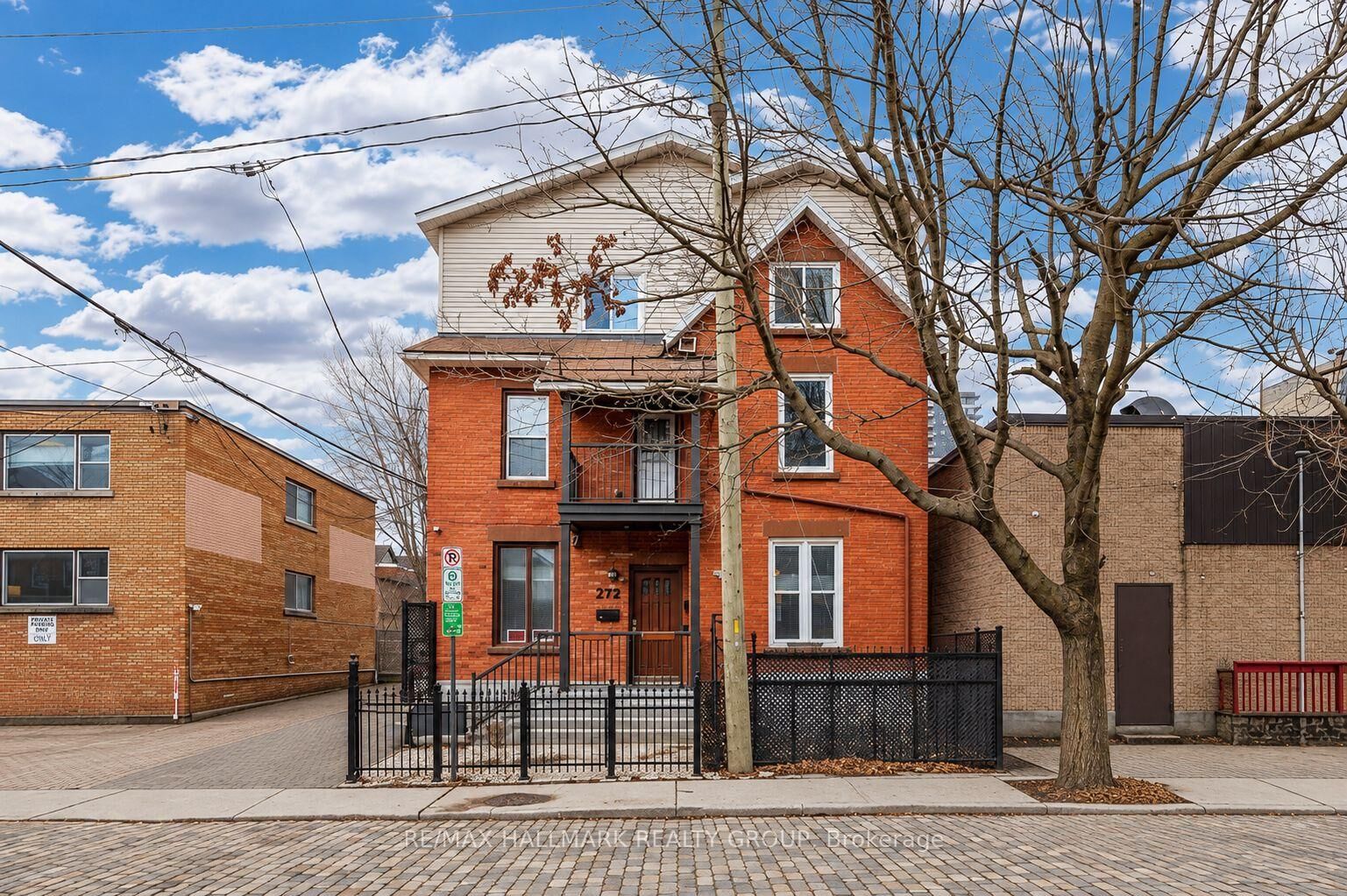 Property Photo:  172 Cobourg Street Unit #2  ON K1N 8H5 