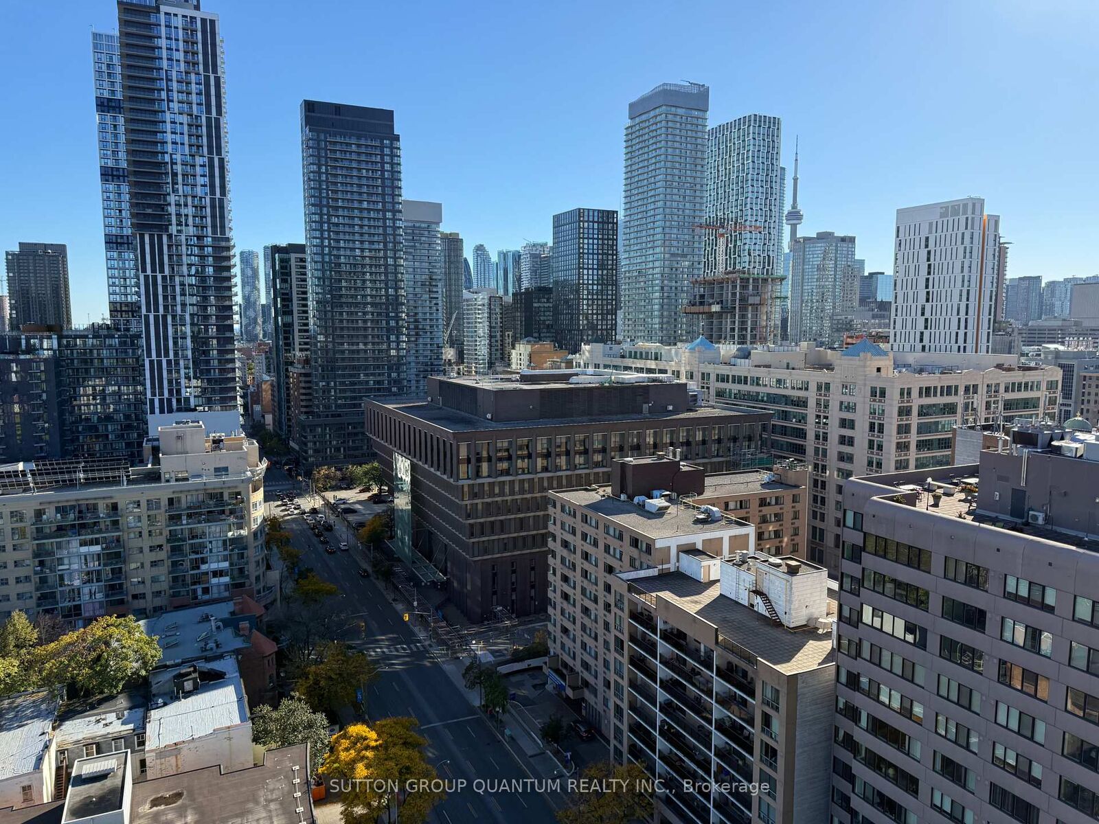 Property Photo:  319 Jarvis Street 2017  ON M5B 0C8 