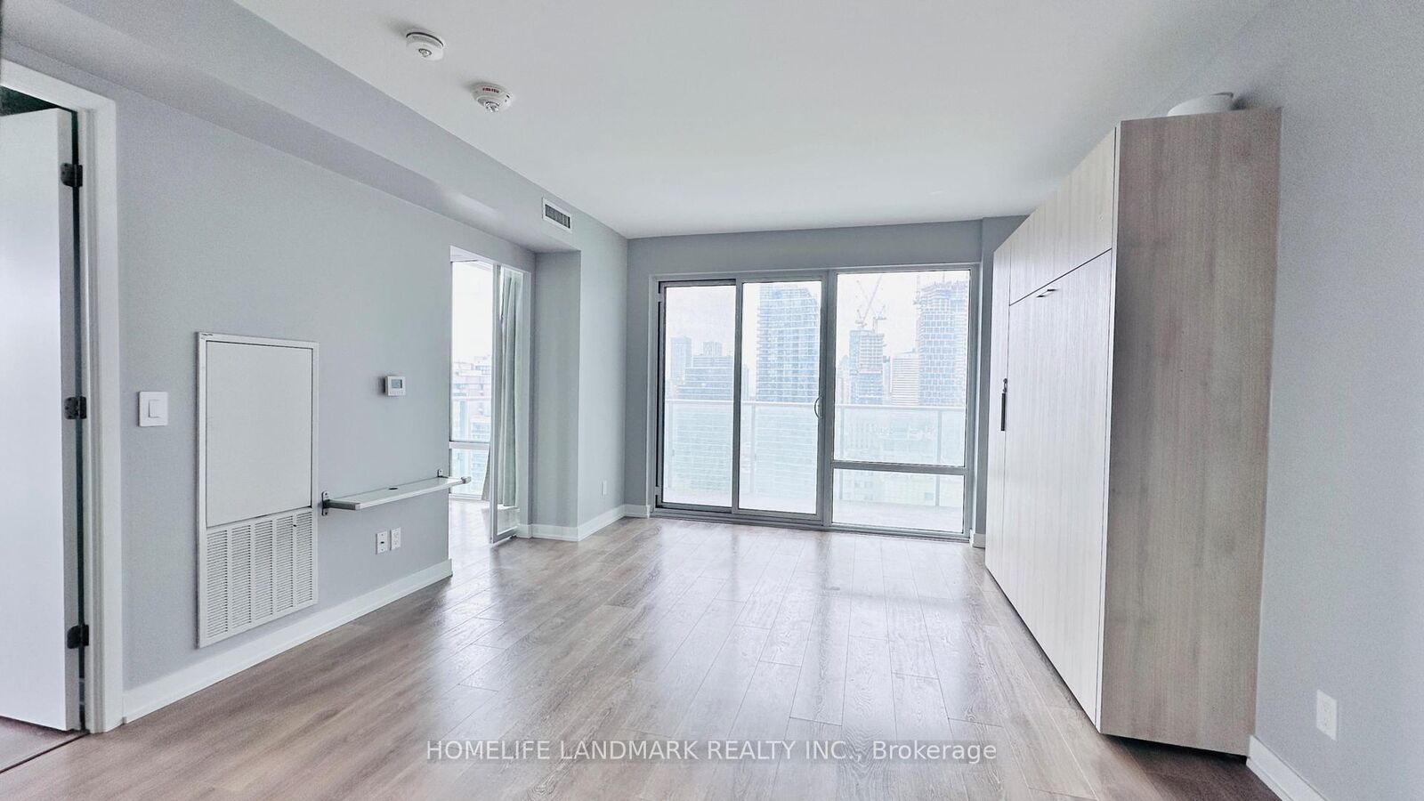 Property Photo: 501 Yonge Street 2509 ON M4Y 0G8