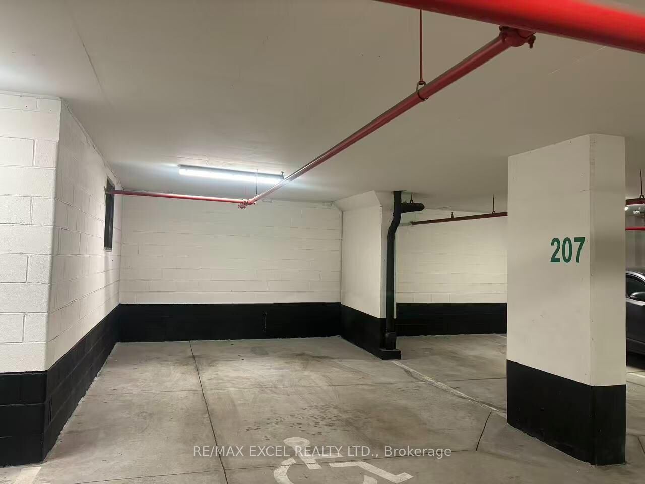 Property Photo:  Parking 15 Water Walk Drive  ON L6G 0G2 