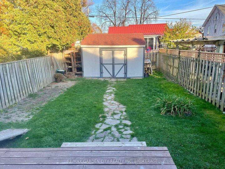 Property Photo:  14 Welland Street S  ON L2V 2B4 