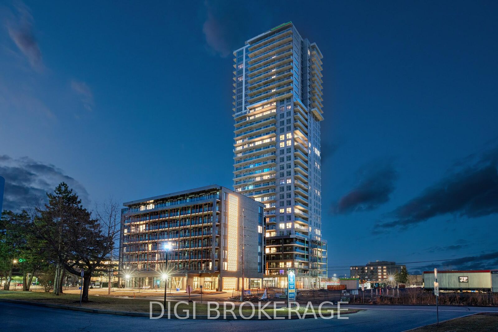 Property Photo:  1250 Cummings Avenue 815  ON K1J 0E4 