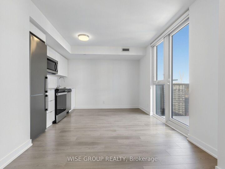 Property Photo: 18 Tretti Way 1601 ON M3H 0E4