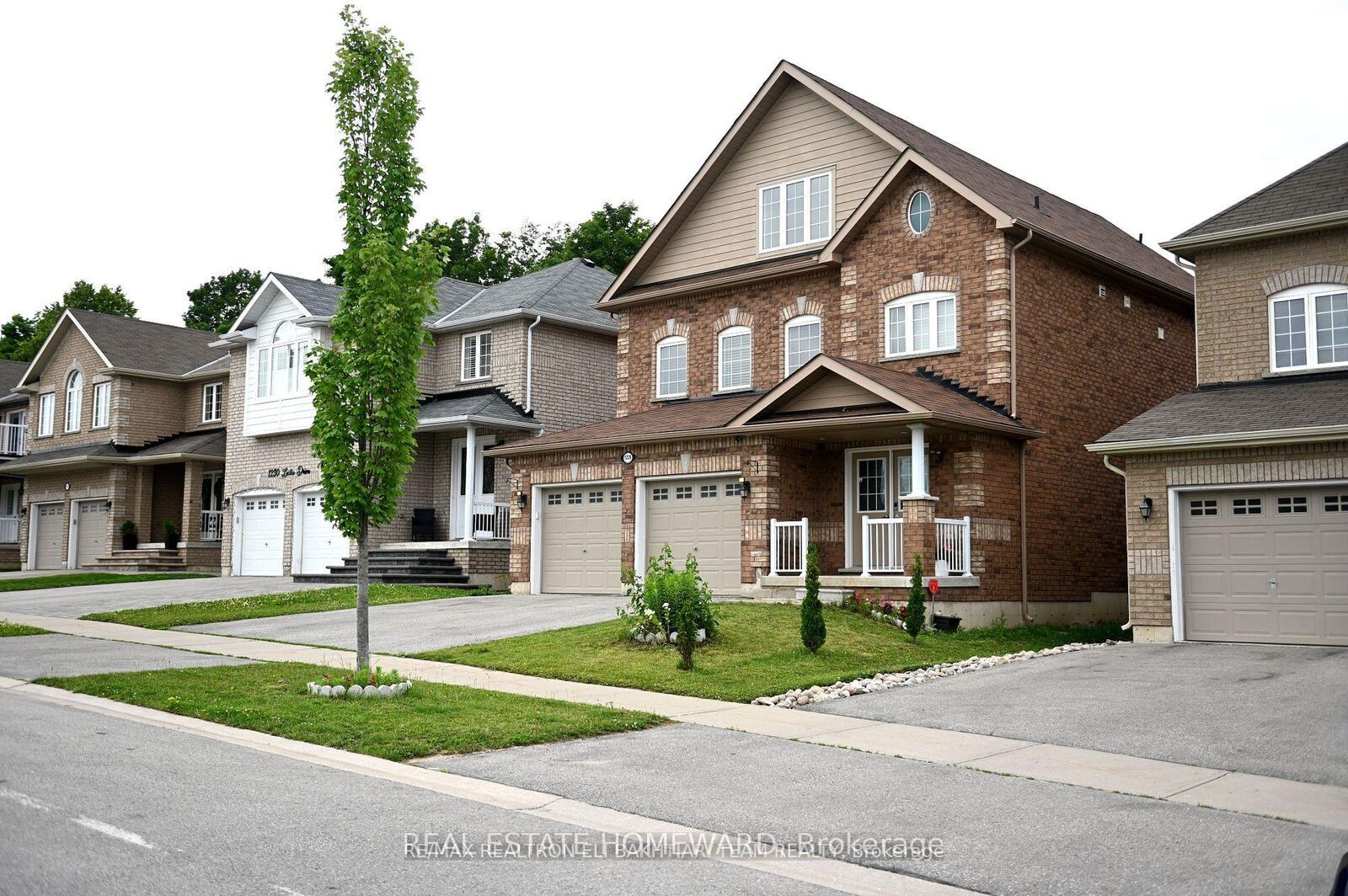 Property Photo:  1226 Leslie Drive  ON L9S 0G3 