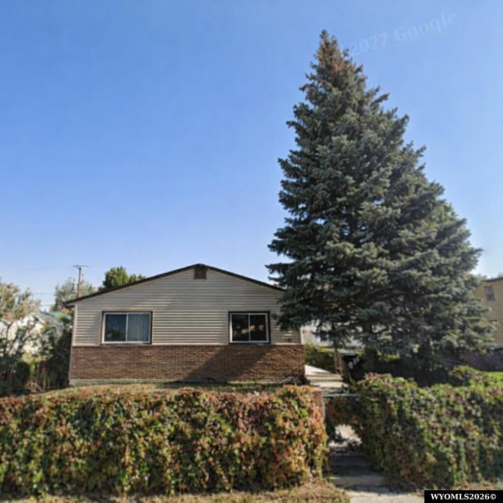 Property Photo:  418 Morgan Avenue  WY 82644 