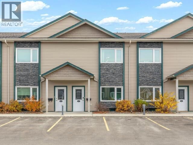 Property Photo:  45-25 Wann Road  YT Y1A 4A2 