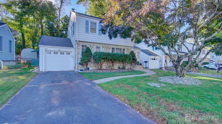 Property Photo:  121 Palmer Lane  NJ 08618 