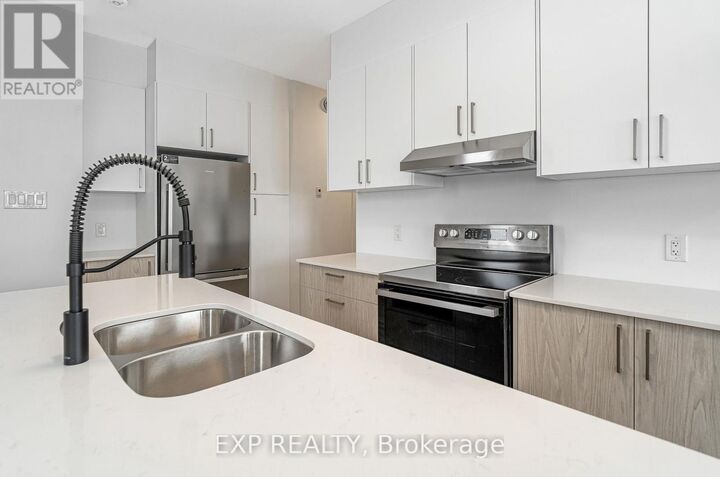 Property Photo: 1373 Louis Lane A ON K1B 3P2
