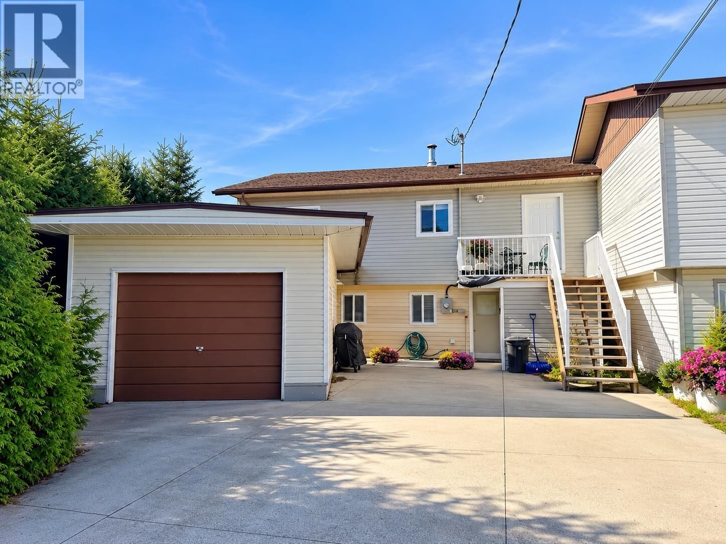 Property Photo:  41 Quail Street  BC V8C 1J9 