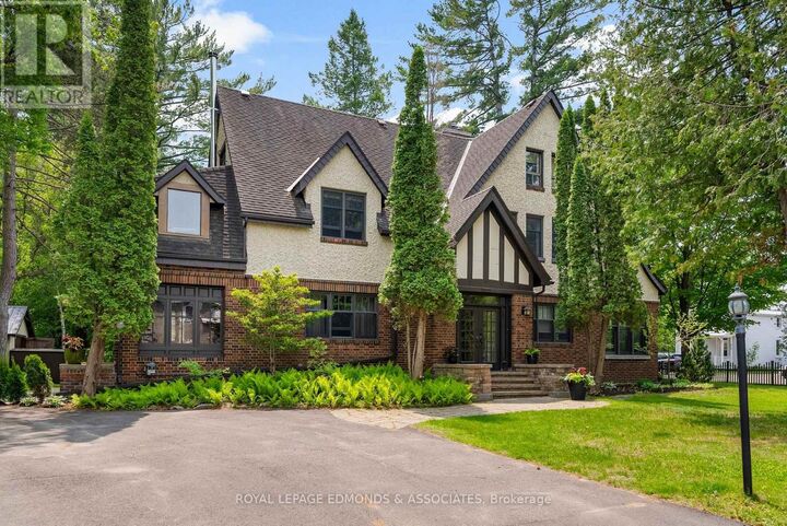 Property Photo:  202 Margaret Street  ON K8A 6A4 