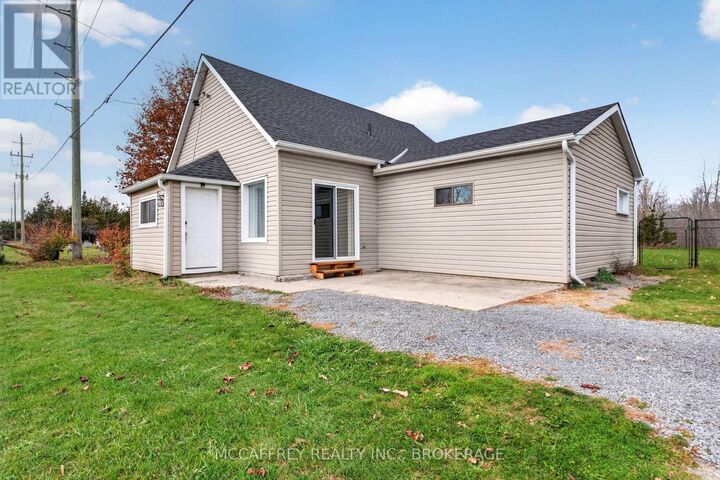 Property Photo:  1499 County Road 1 West  ON K7R 3L1 