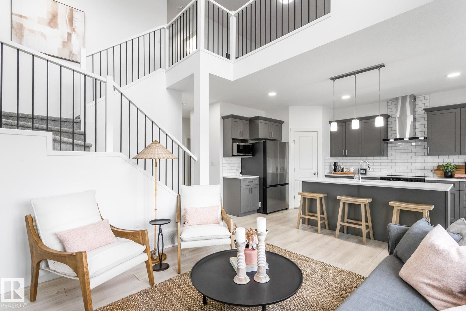 Property Photo:  15716 7 Street NE  AB T5Y 4M7 