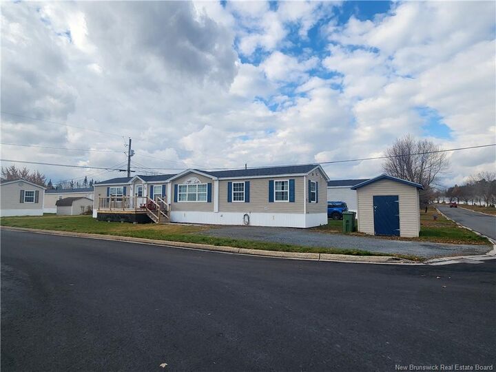 Property Photo:  82 Glenmar Drive  NB E3A 0H9 